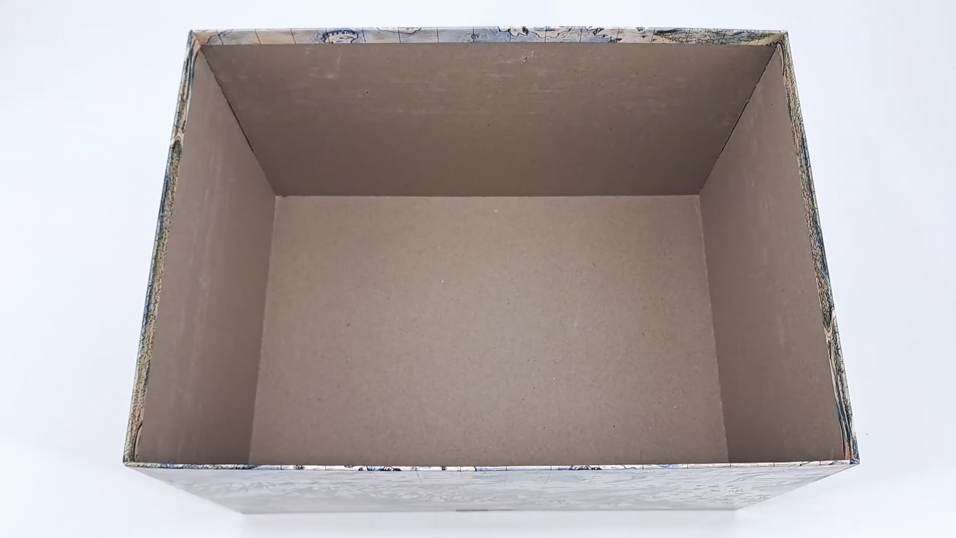 Video laden: Frosthaven - Glänzender Brettspiel-Einsatz