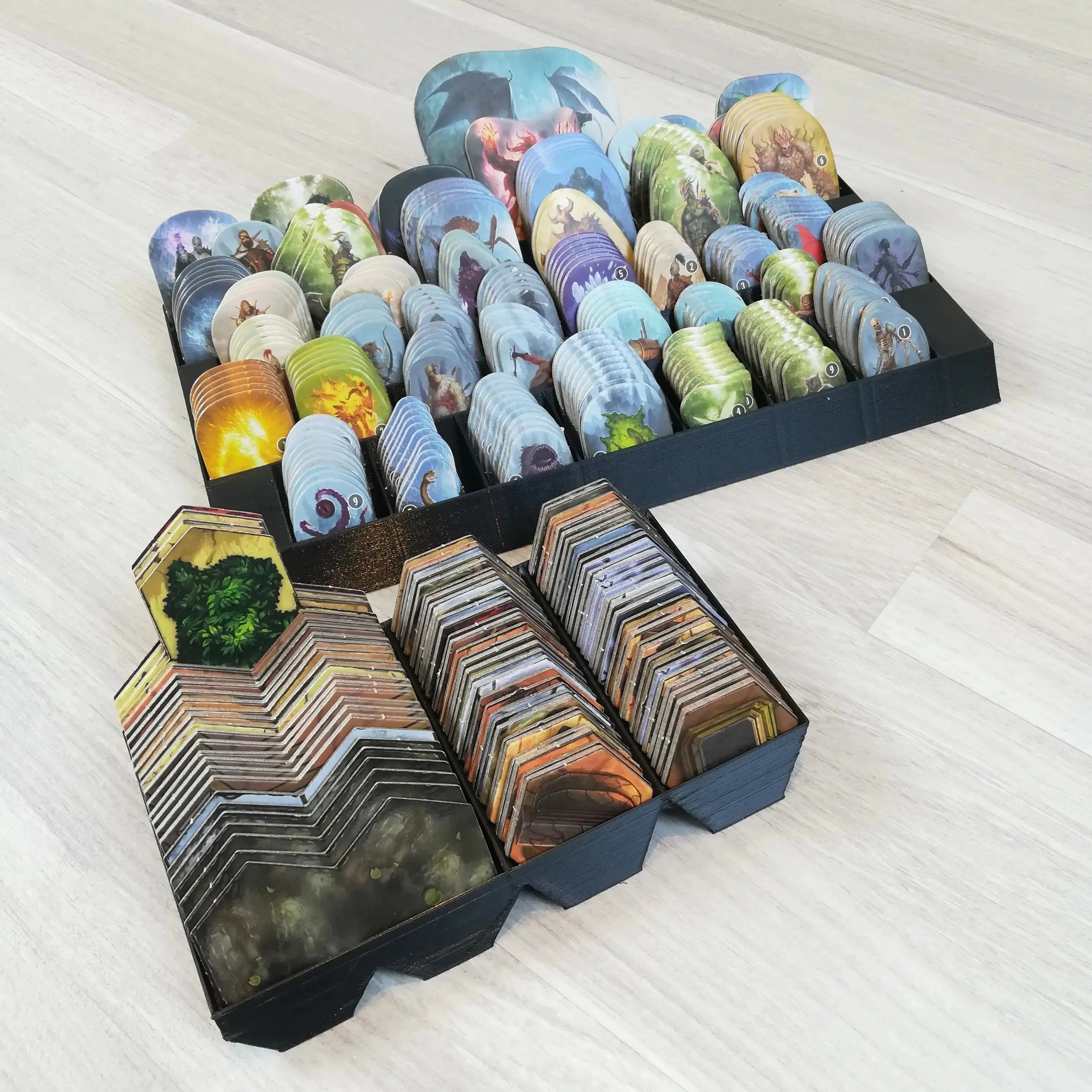 Gloomhaven - Board Game Insert Tinkering Paws