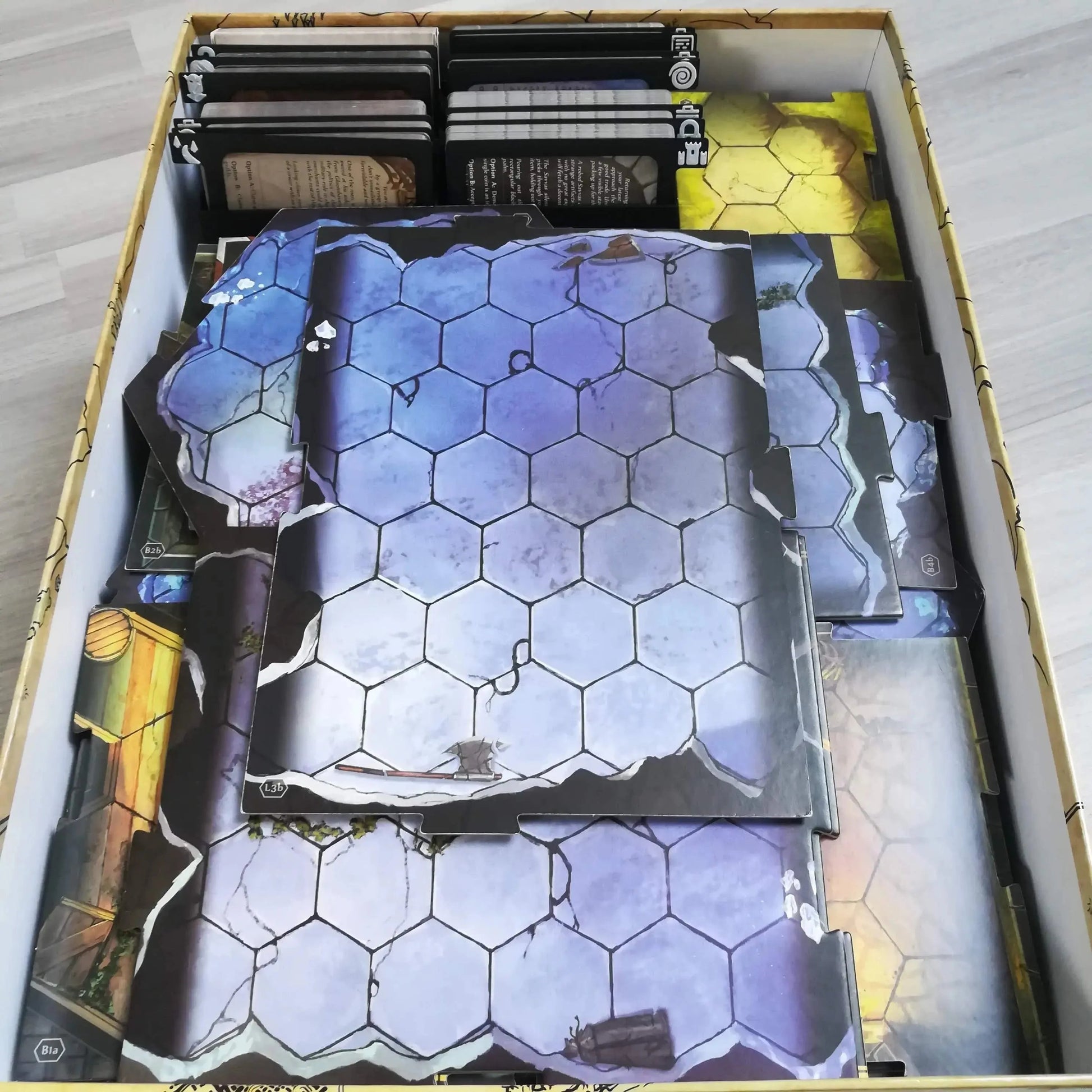 Gloomhaven - Premium Board Game Insert - Game Box